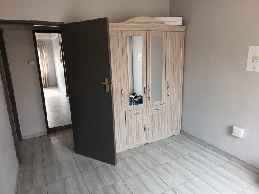 3 Bedroom Property for Sale in Roodepan Northern Cape